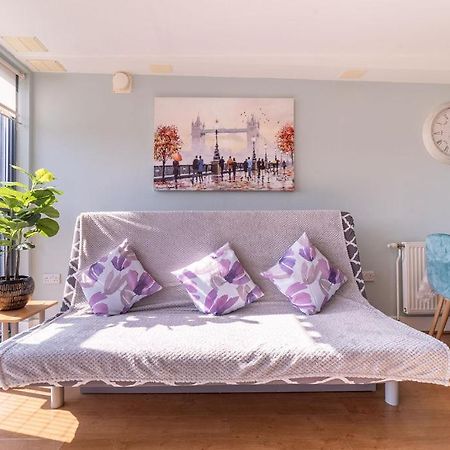 Tower Bridge Retreat Apartment London Exterior photo
