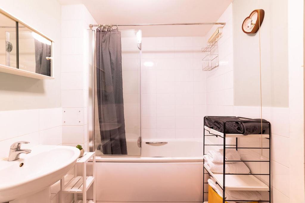 Tower Bridge Retreat Apartment London Exterior photo