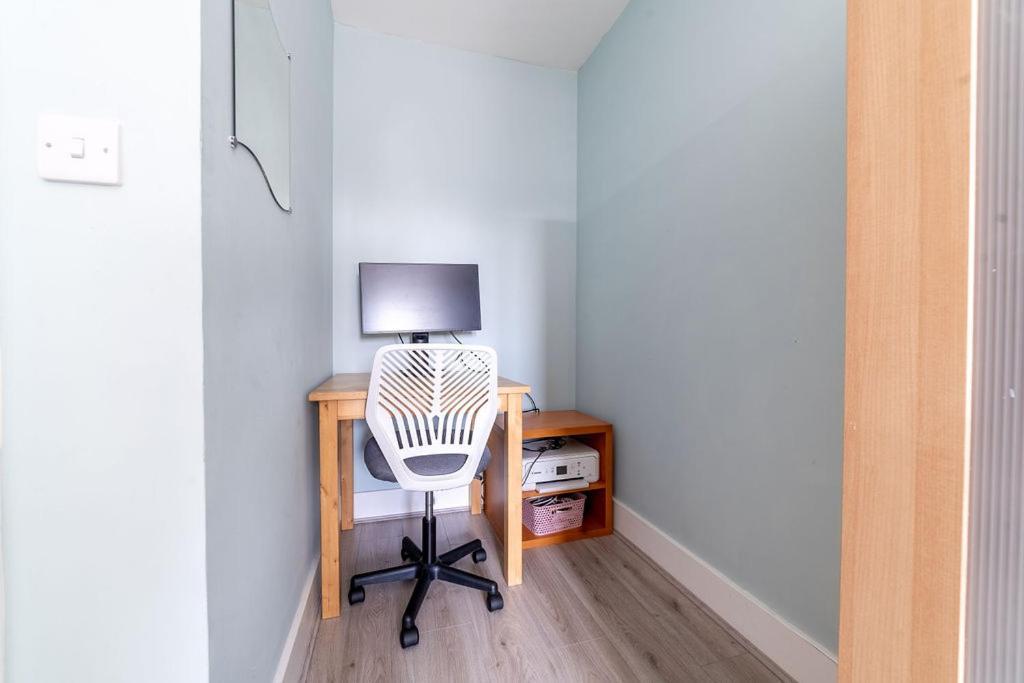Tower Bridge Retreat Apartment London Exterior photo